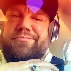 Meet your Posher, Charles